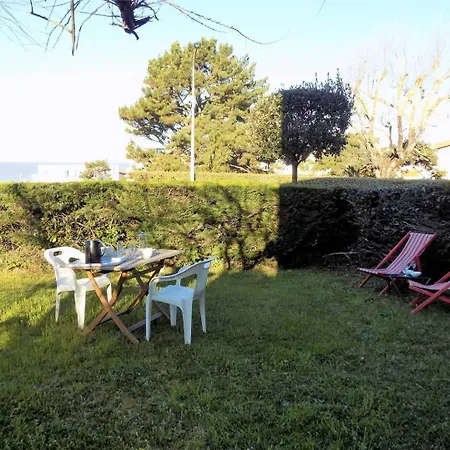 - Du Chay - En Rez-de-jardin Avec Apercu Apartman Royan
