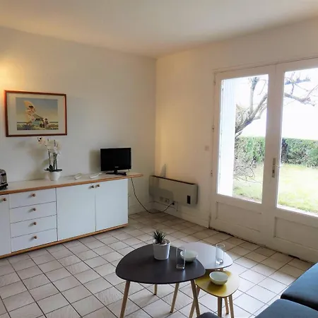 - Du Chay - En Rez-de-jardin Avec Apercu *