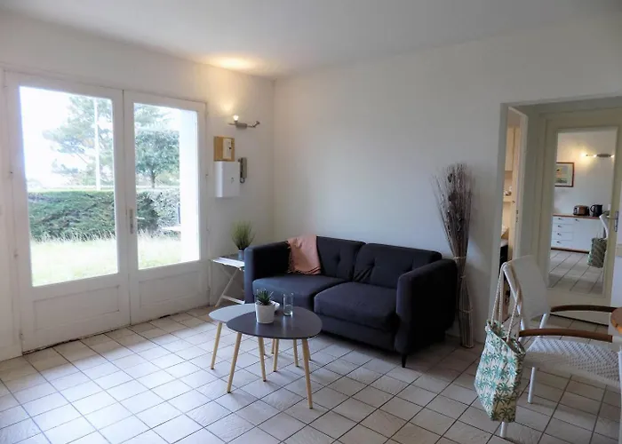 - Du Chay - En Rez-de-jardin Avec Apercu Lejlighed Royan