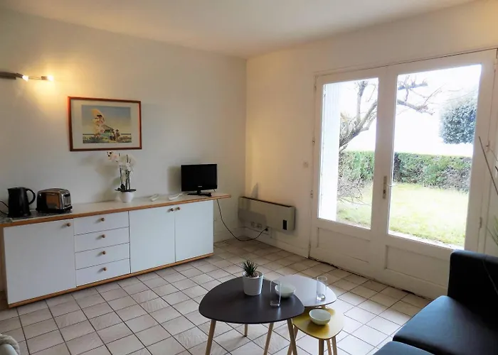 - Du Chay - En Rez-de-jardin Avec Apercu *