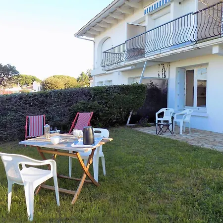 - Du Chay - En Rez-de-jardin Avec Apercu Royan