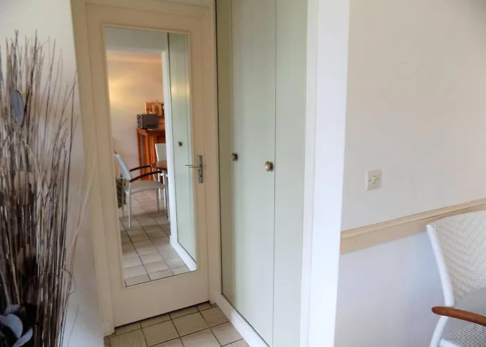 - Du Chay - En Rez-de-jardin Avec Apercu Appartement *