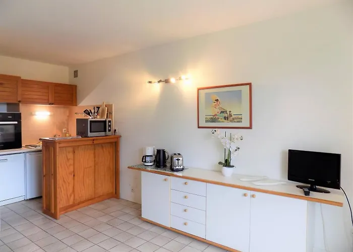 Appartement - Du Chay - En Rez-de-jardin Avec Apercu *